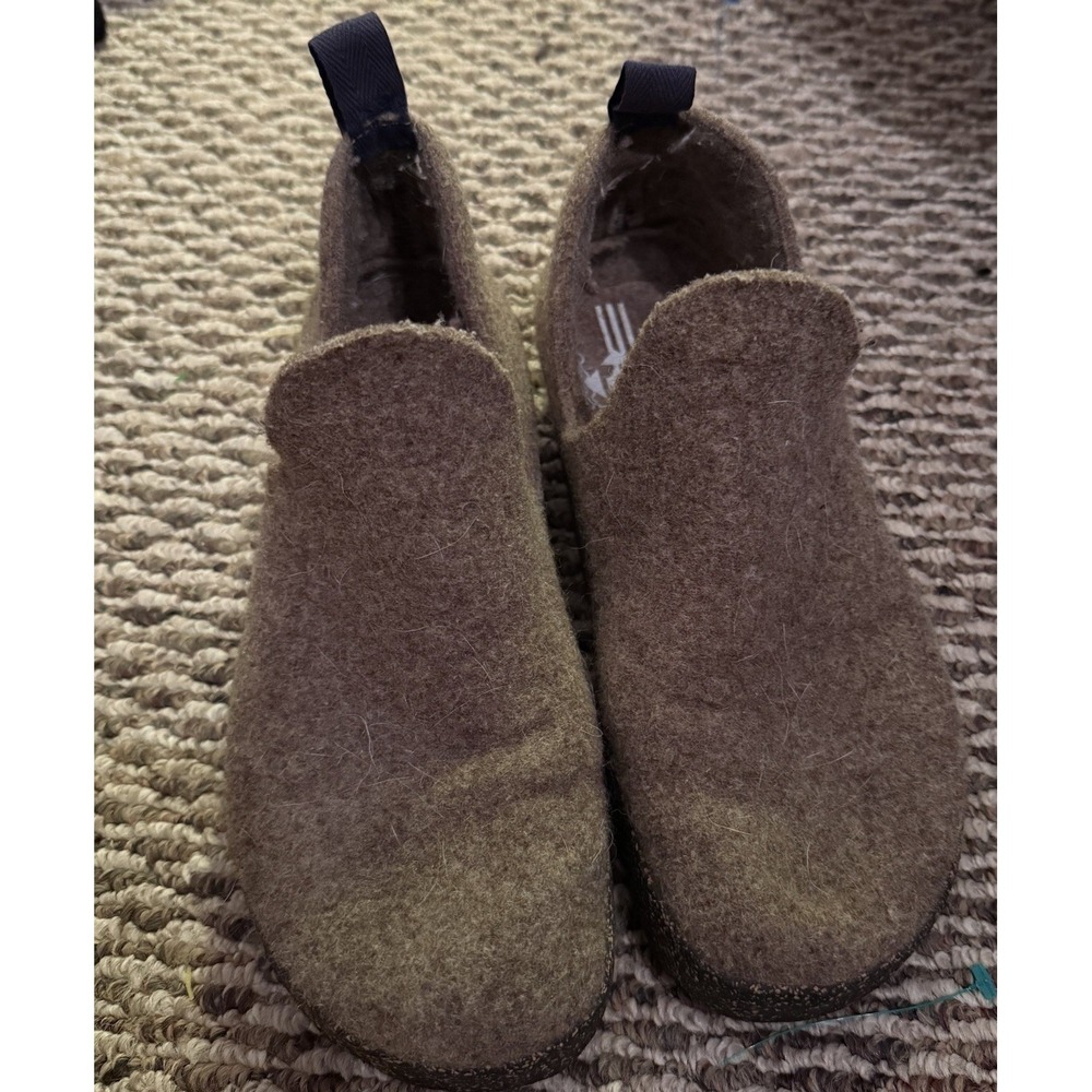 Asportuguesas City Slip On Wool Felt Womens Flat Shoes In Taupe US 9-9.5, EU 40